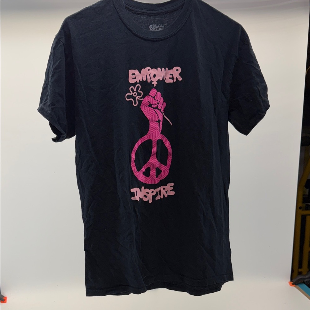 Empower Inspire Black Tee‎